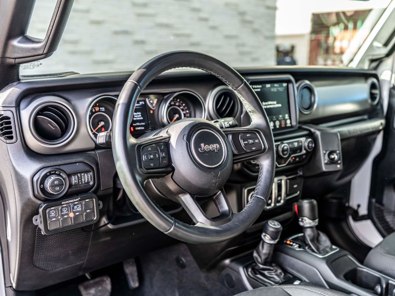 جيب رانجلر Sport 3.6L A/T (5 Seater)