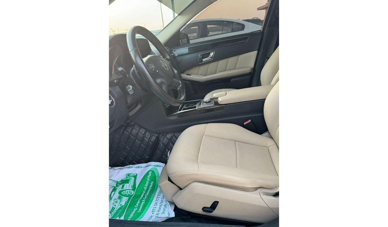 Mercedes-Benz E300 very good condition inside and outside