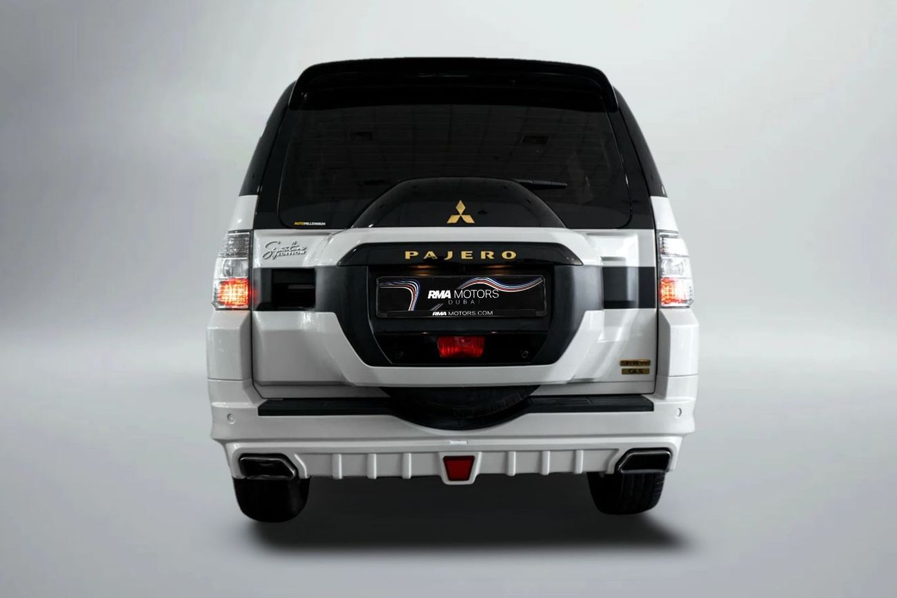 Mitsubishi Pajero GLS Mid 3.8L (236 HP) 3.8L Signature / Full Mitsubishi Service History