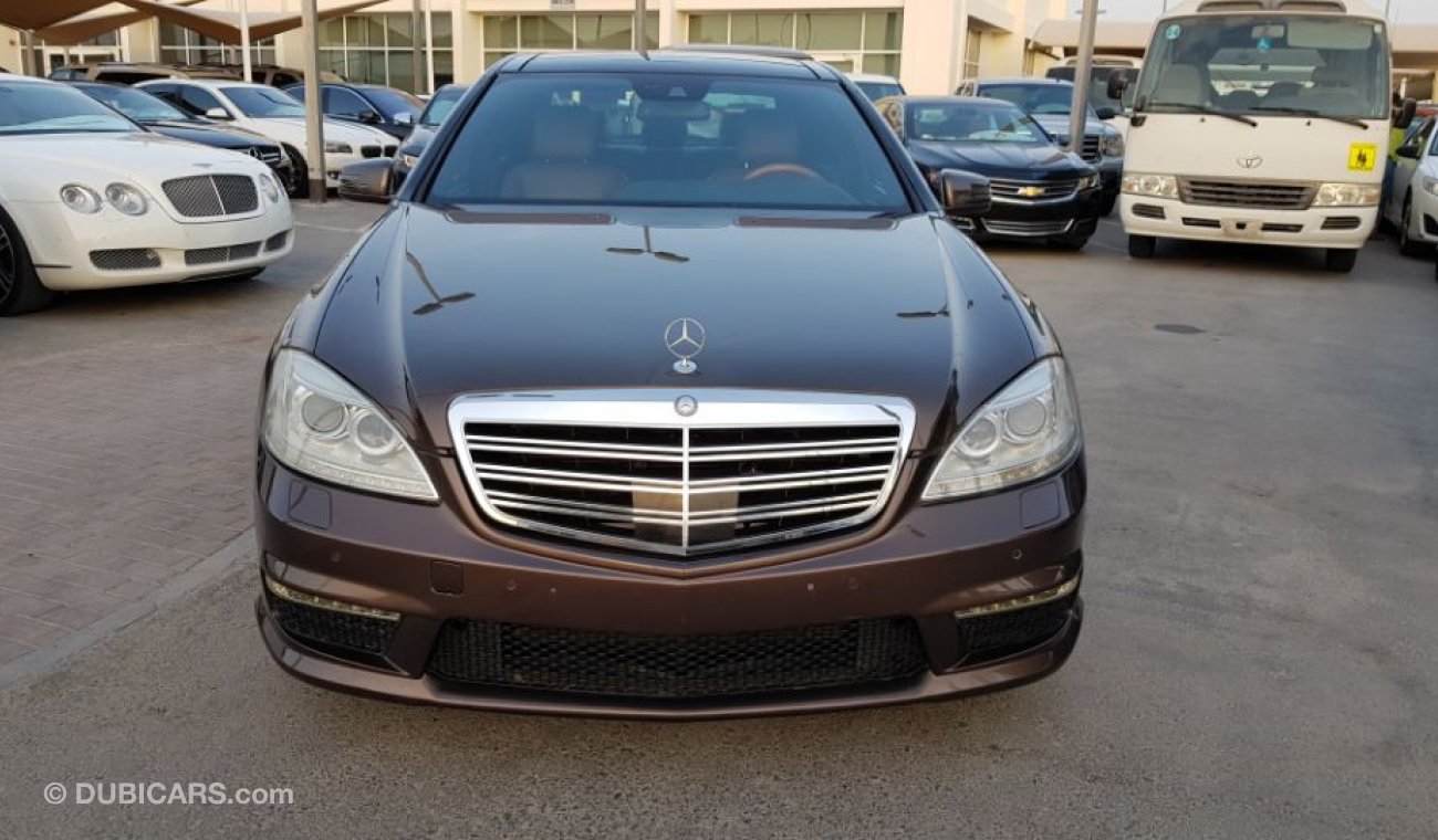 مرسيدس بنز S 350 2013 Gcc specs Full options  kit 63 AMG