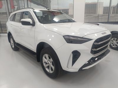 إيسوزو MU X
