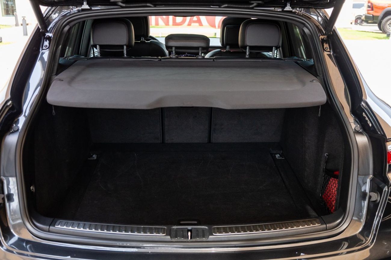 Porsche Macan Std 2.0L (252 HP)