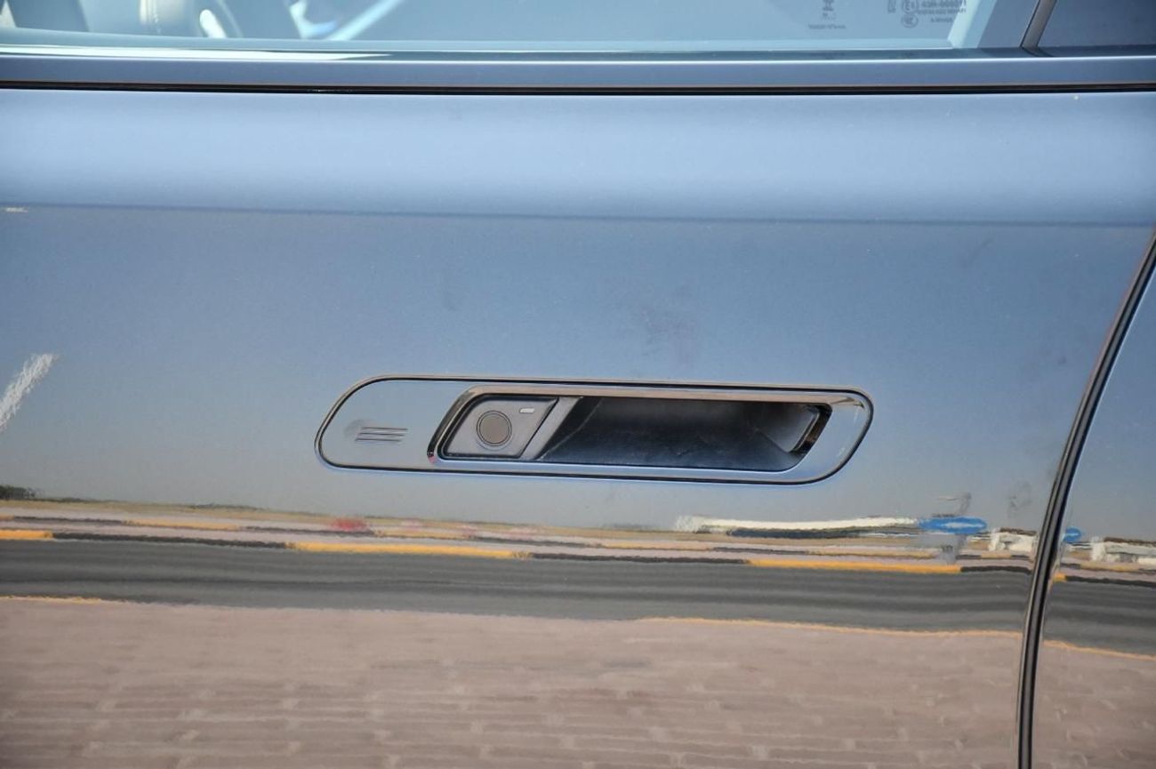 BMW 735 BMW 735i M KIT 2024 GCC FULL