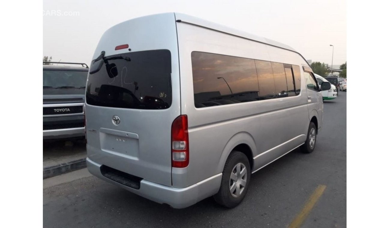 تويوتا هاياس Hiace RIGHT HAND DRIVE (PM249)