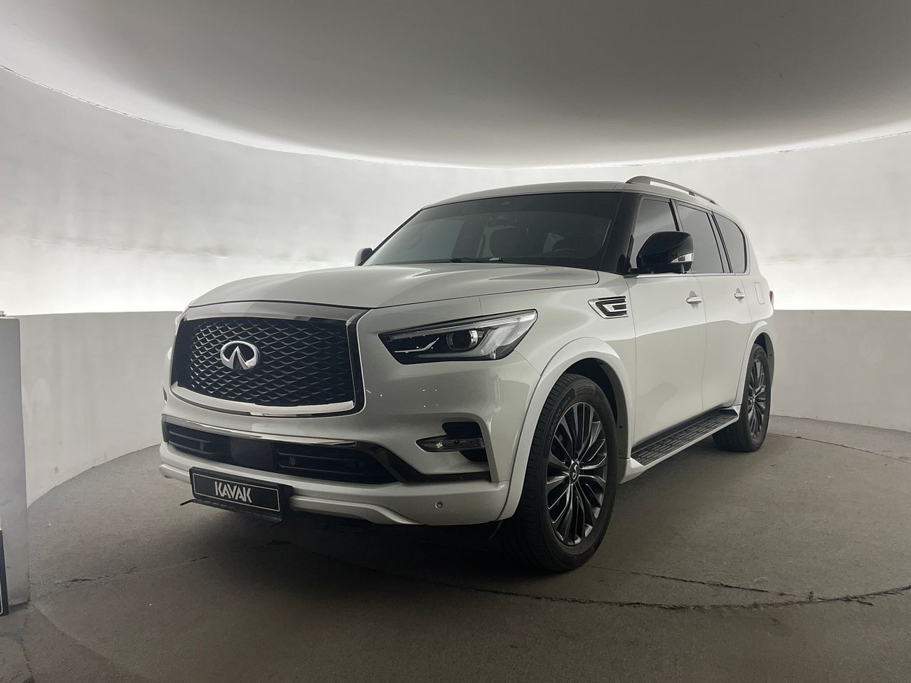 إنفينيتي QX80 Luxe Sensory ProActive - Black Edition | شامل الضمان | 0 ﺪﻔﻋﺓ ﺃﻮﻟﻯ