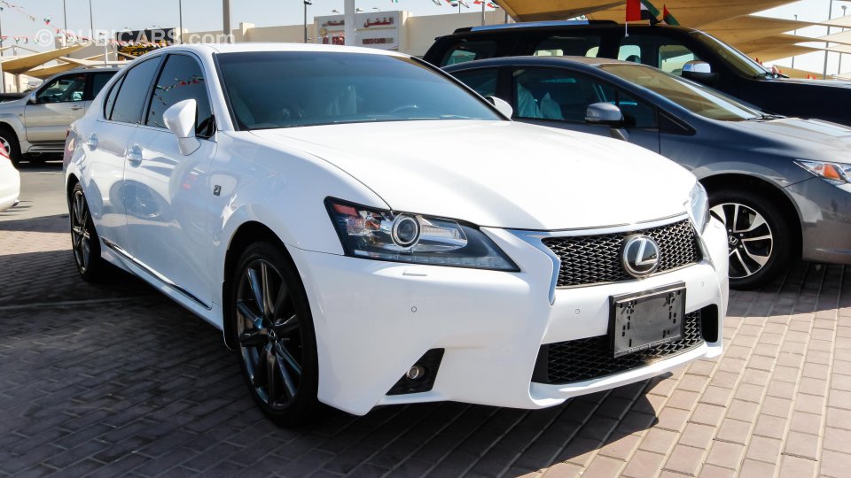 Lexus GS 350 F Sport body kit for sale AED 158,000. White