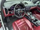 Porsche Cayenne S 2.9L (440 HP) 2019 Porsche Cayenne, 2027 Warranty, Full Service History, Sport Chrono Package, GCC