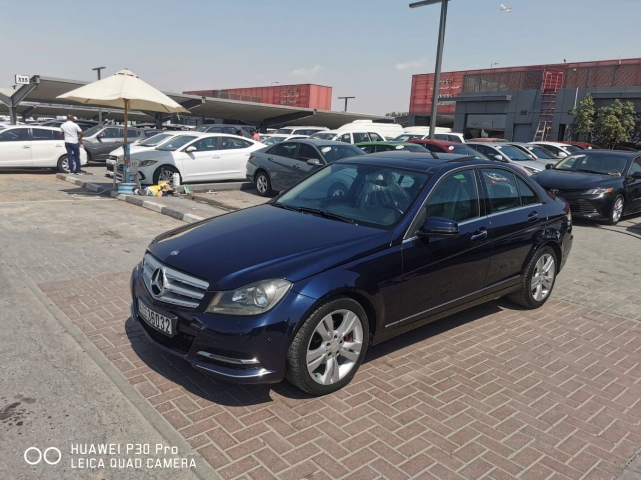 Mercedes-Benz C 200 In excellent condition and requires no expenses