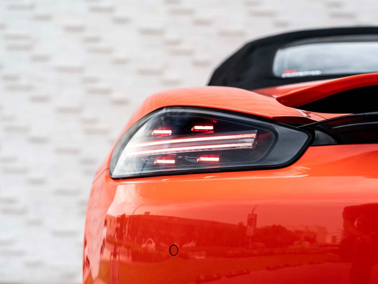 Porsche 718 Boxster S 2.5L A/T