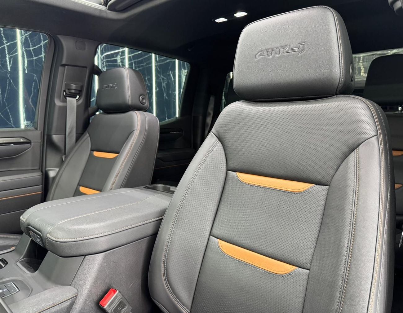 جي أم سي سييرا AT4,6.2L V8 Petrol Engine