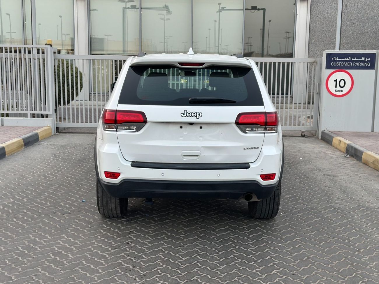 Jeep Grand Cherokee Laredo 3.6L 4WD