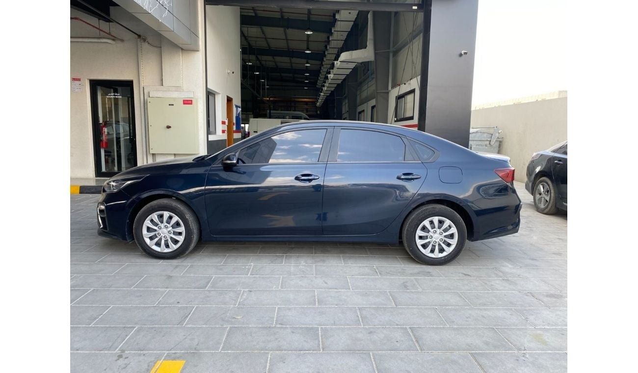 كيا سيراتو LX 1.6L