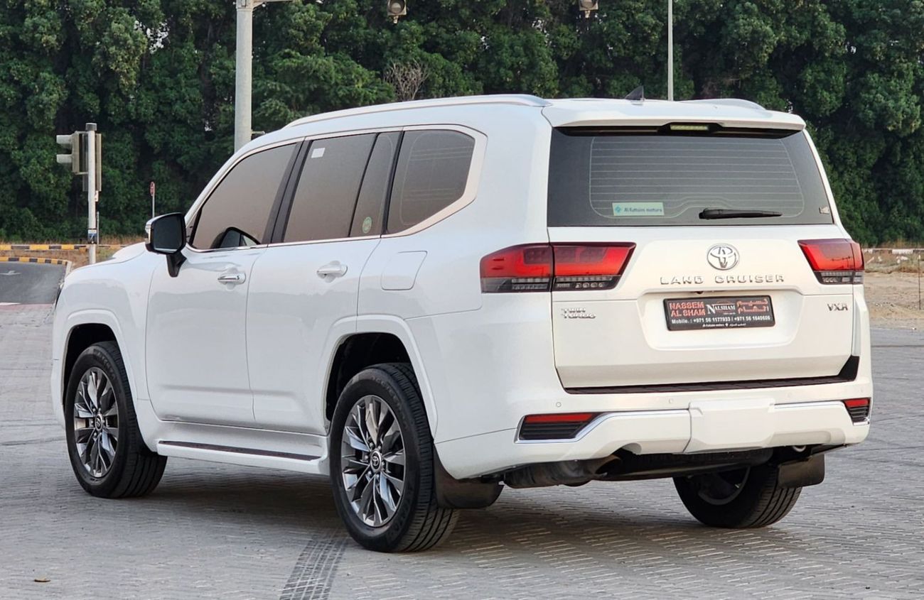 Toyota Land Cruiser VX.R twin turbo full options