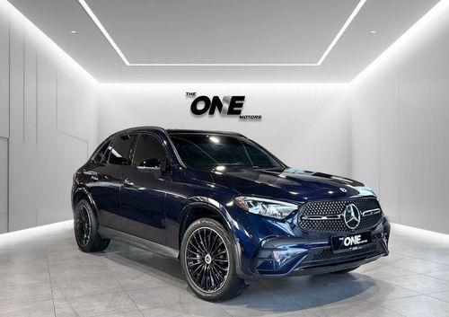 Mercedes Benz GLC 300 4Matic clean title - no accident - no painting