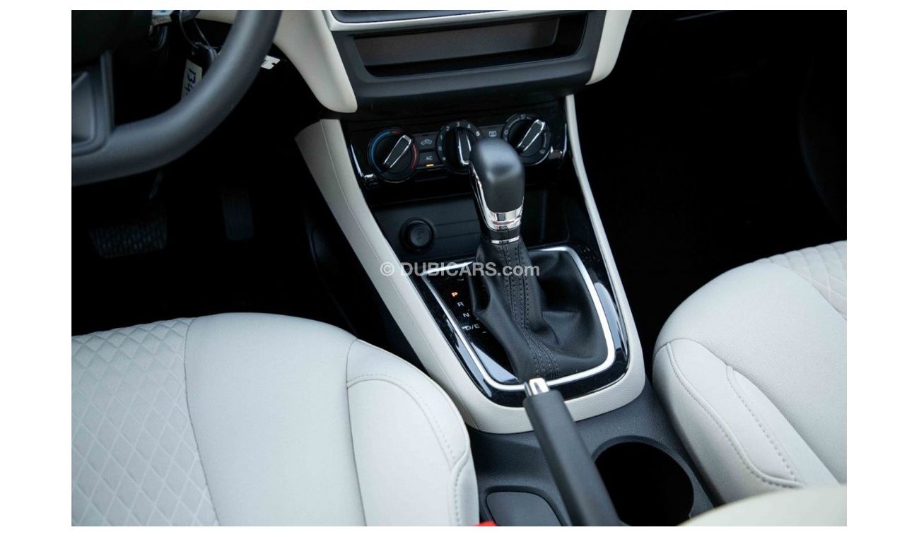 أم جي 5 Get 2023 MG 5 1.5 STANDARD Petrol | Export Only