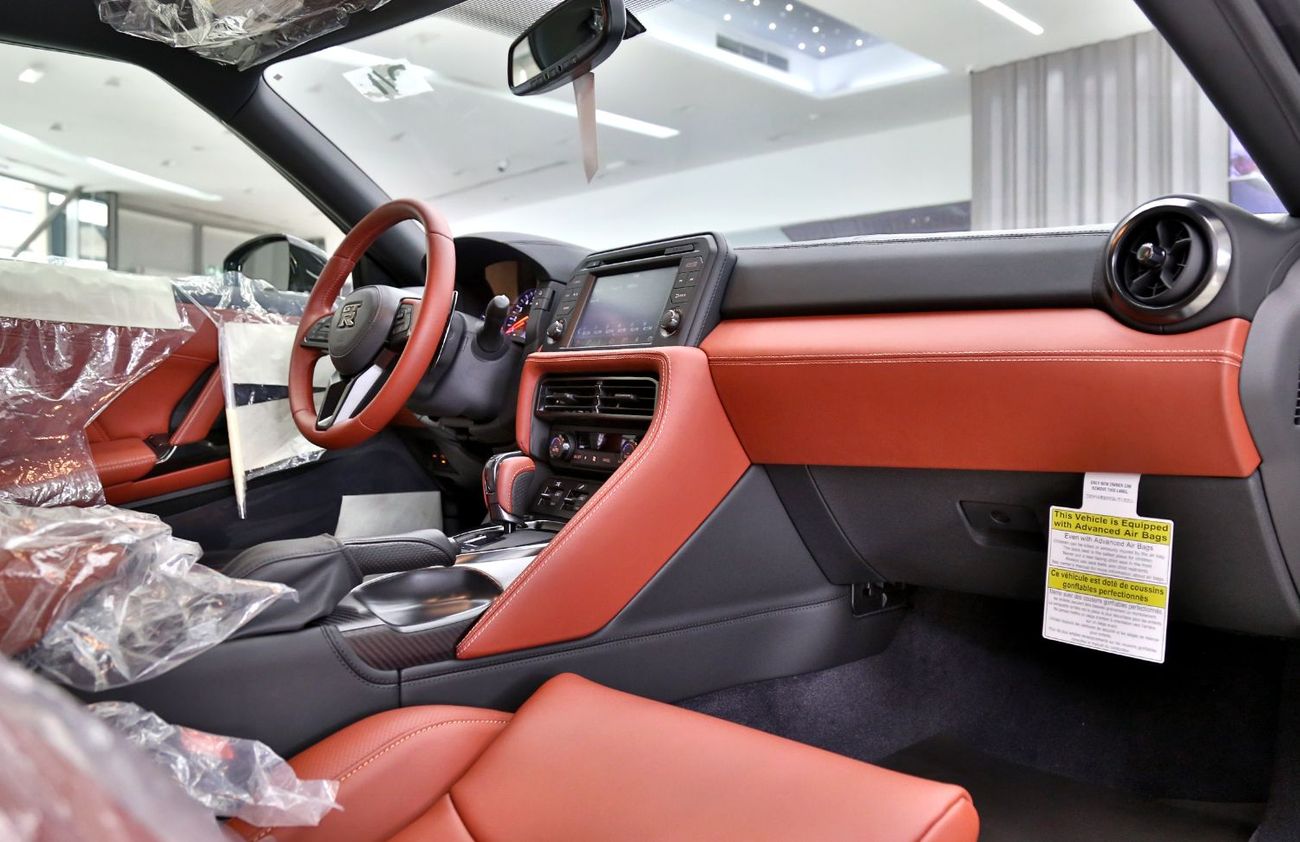 نيسان جي تي ار 2024 Premium Package FINAL EDITION (Local Registration +10%)
