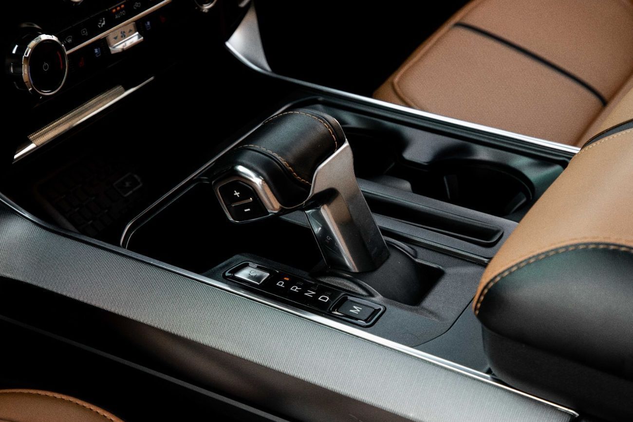 فورد F 150 F-150 Platinum | 4,113 P.M | 0% Downpayment | Agency Warranty&SC