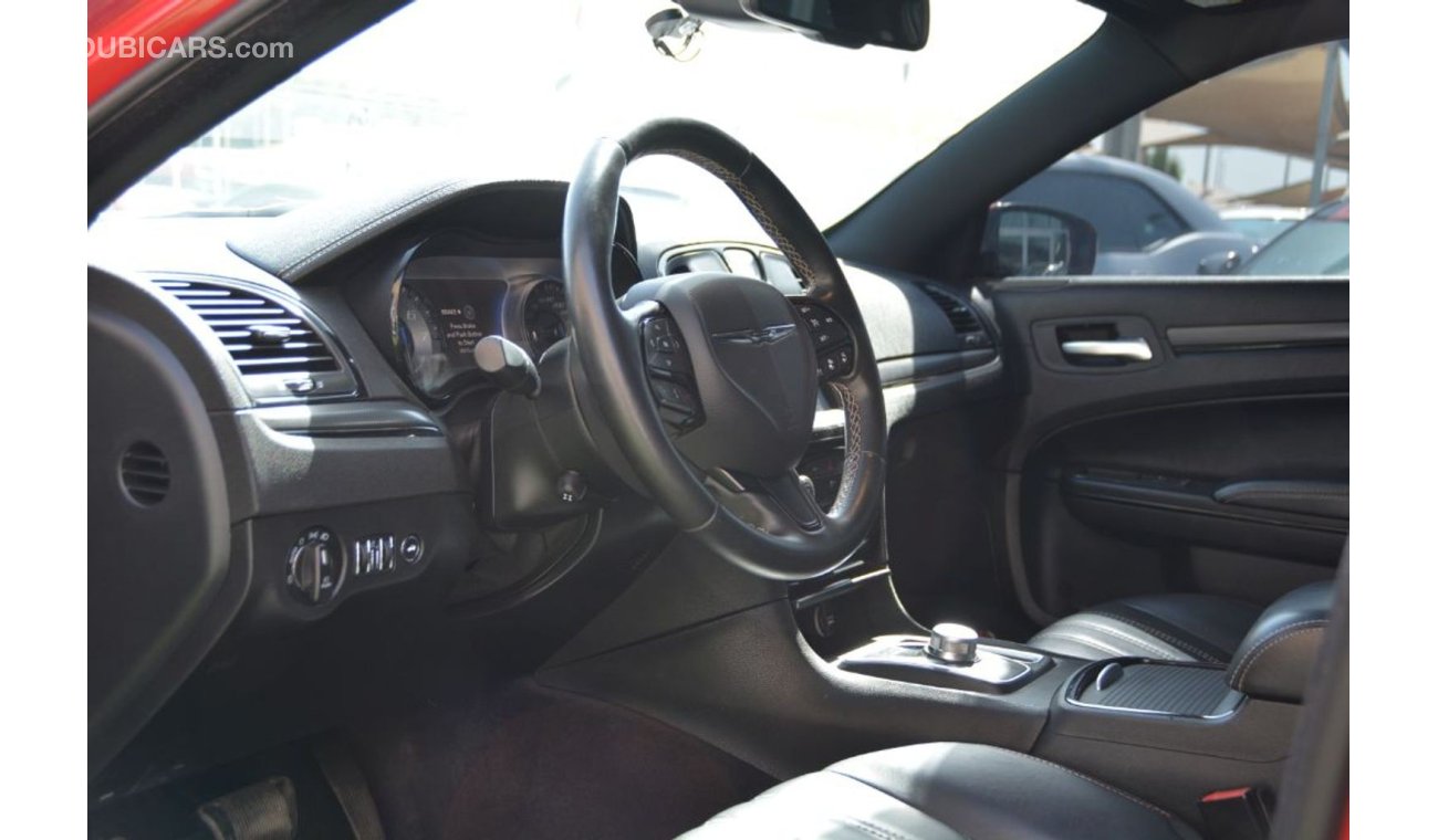 كرايسلر 300s SOLD!!!!Chrysler SRT8 300S V6 2015/ FullOption/ Panoramic Roof/ Very Good Condition