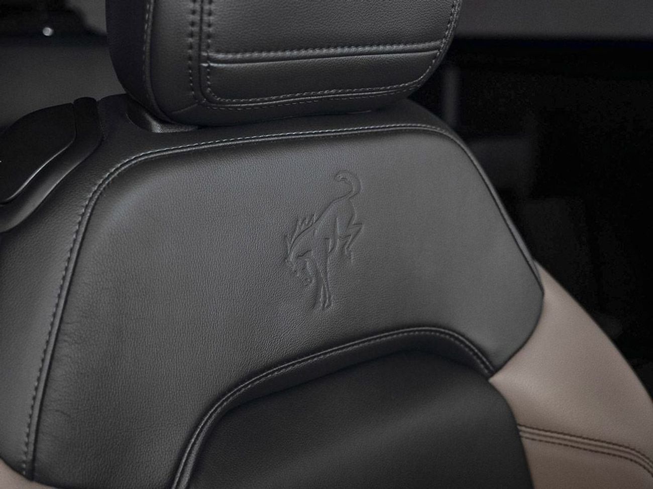 Ford Bronco Wildtrak 2.7L (4 Seater)