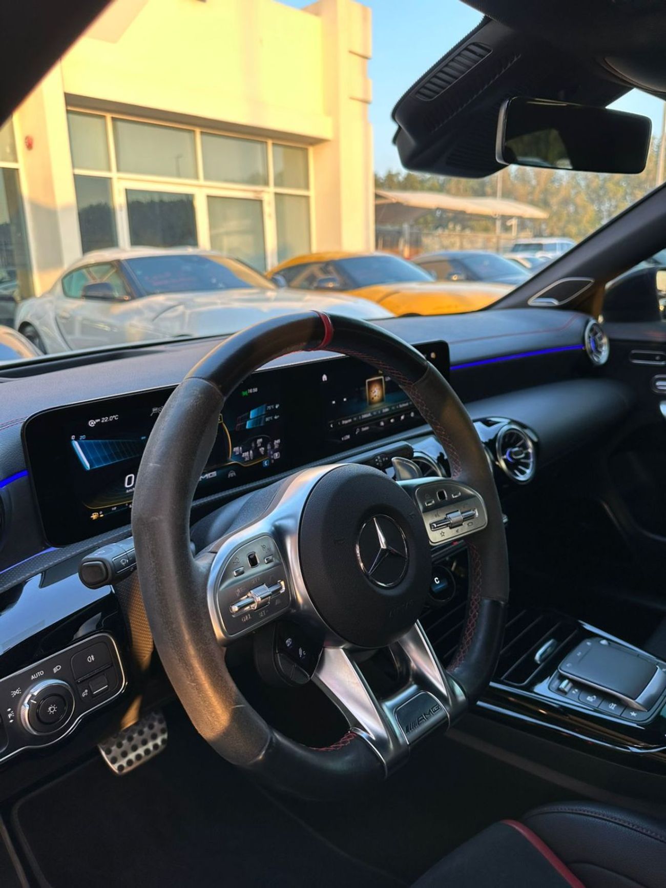 مرسيدس بنز CLA 45 AMG مرسيدس CLA45S وارد كلين تايتل صبغ وكاله بحاله ممتازه فل ابشن