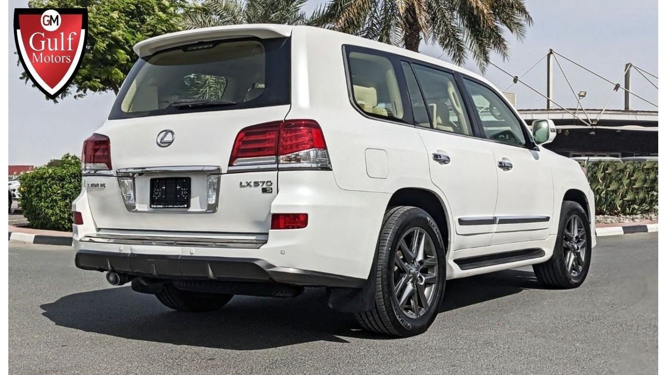 لكزس LX 570 5.7L-8CYL-Full option Excellent Condition GCC Specs