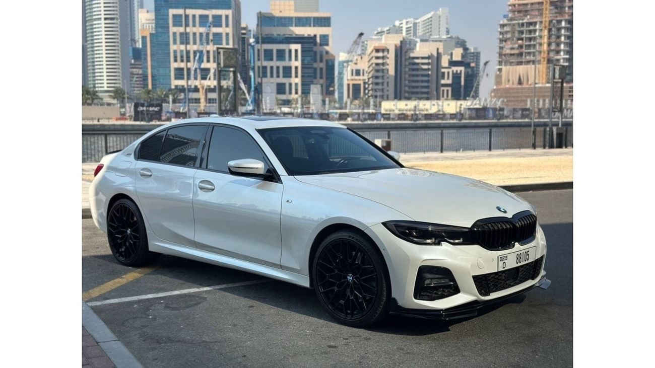 Used BMW 330i Exclusive 2020 for sale in Dubai - 734759