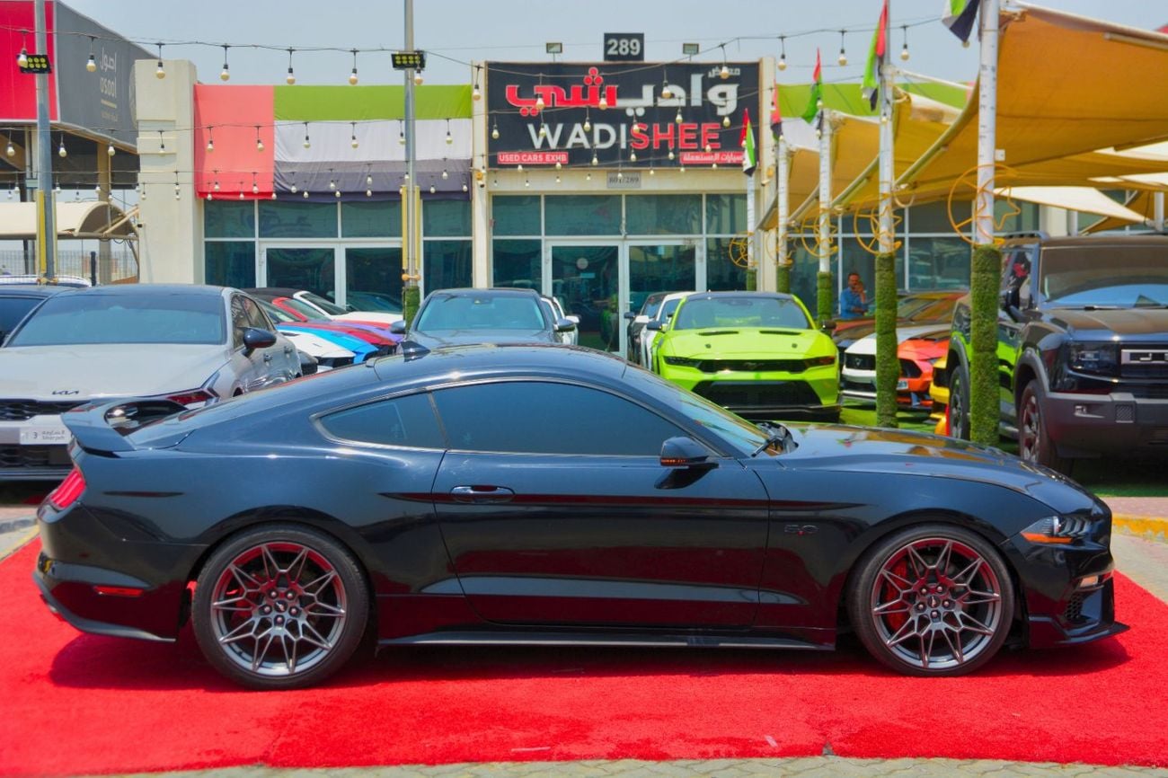 Ford Mustang GT PREMIUM