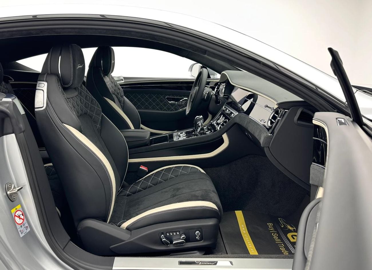 Bentley Continental GT 6.0L W12 (626 HP) 2022 Bentley Continental GT Speed W12, 1 Year Warranty Unlimited Km, Excellent Con