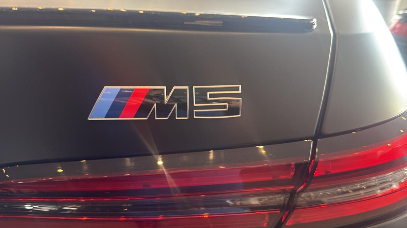 بي أم دبليو M5 2026 BMW M5 Competition, 5 Year Warranty, Excellent Condition