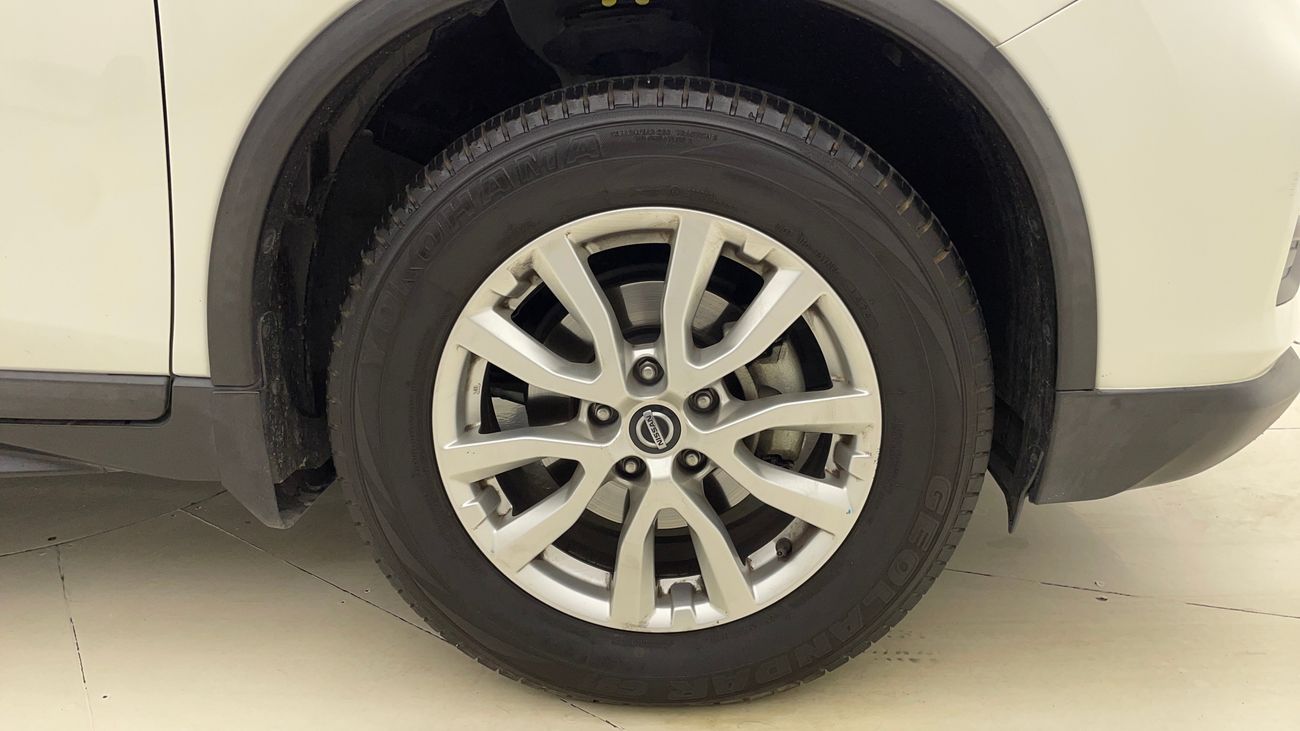 نيسان إكس تريل S 2.5 | بدون دفعة مقدمة | اختبار القيادة في المنزل