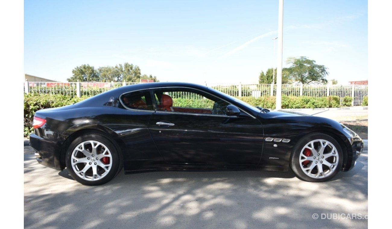 Maserati Granturismo Maserati grand turismo 2014 gcc