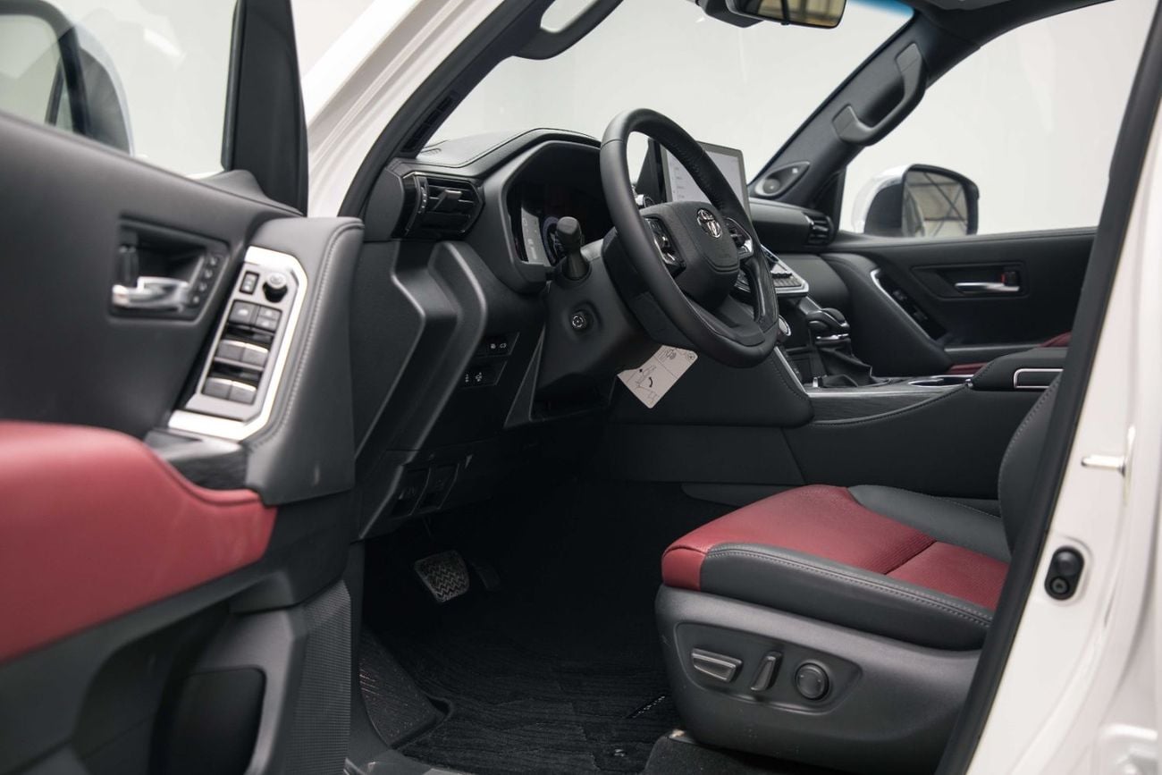 Toyota Land Cruiser VXR 3.5L - Platinum White Pearl Inside Red | Export Only