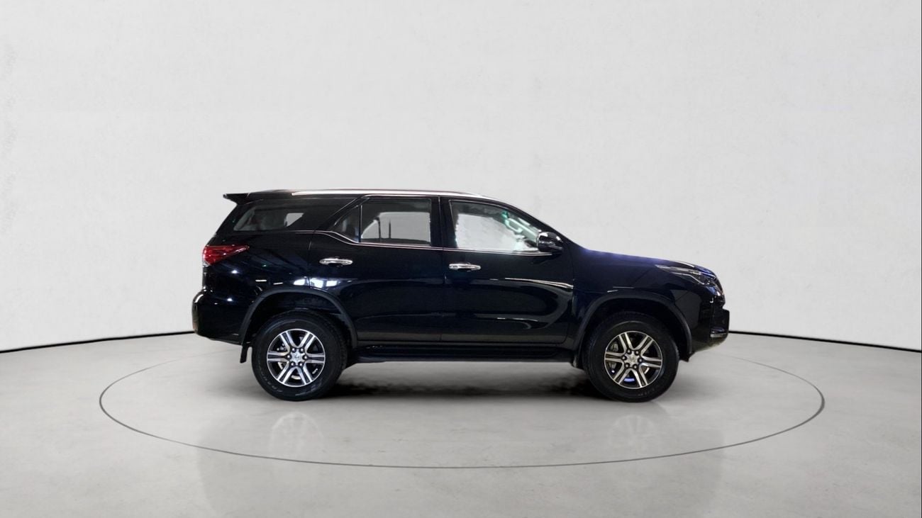 تويوتا فورتونر GXR | شامل الضمان | 0 ﺪﻔﻋﺓ ﺃﻮﻟﻯ