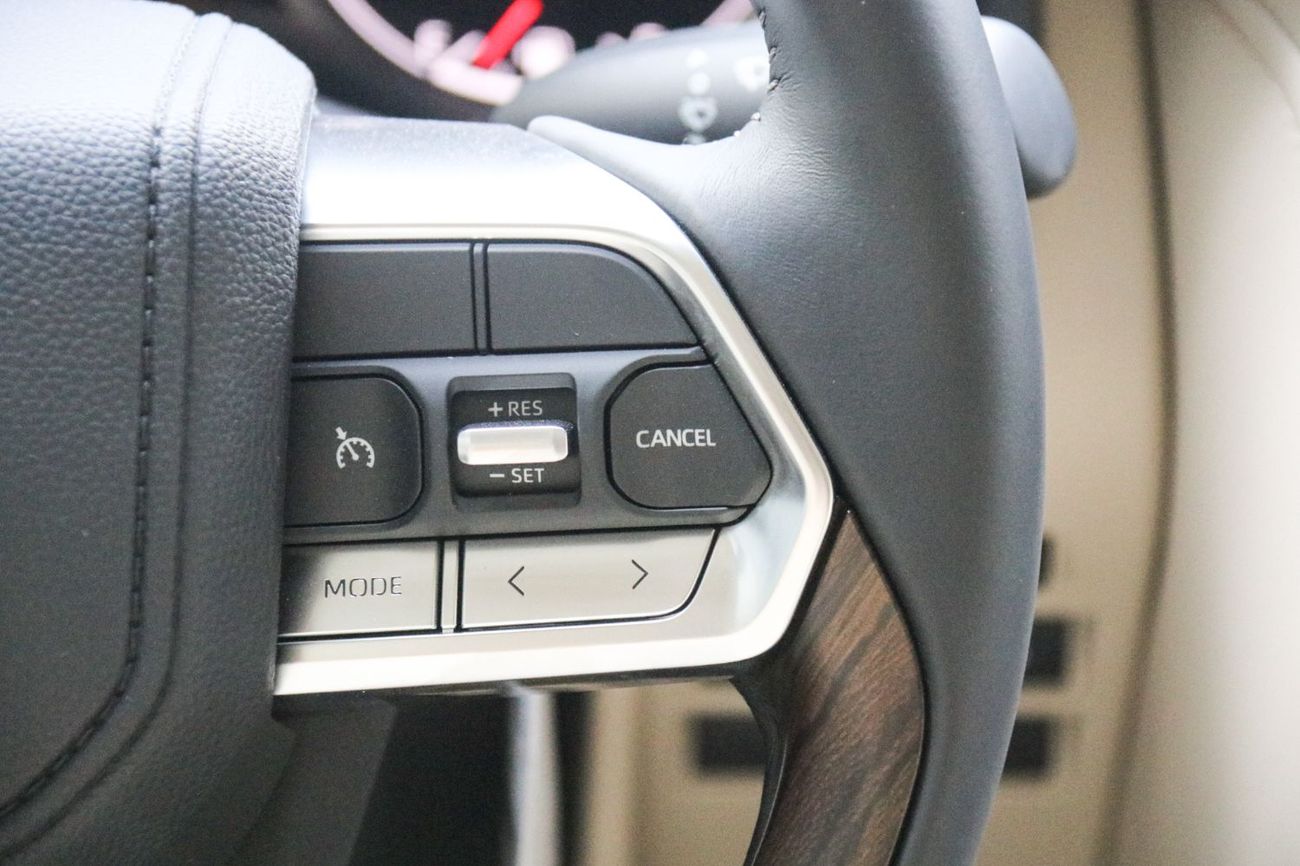 تويوتا لاند كروزر Toyota Land Cruiser GXR | 3.5L Turbo | With Accessories | Best Price