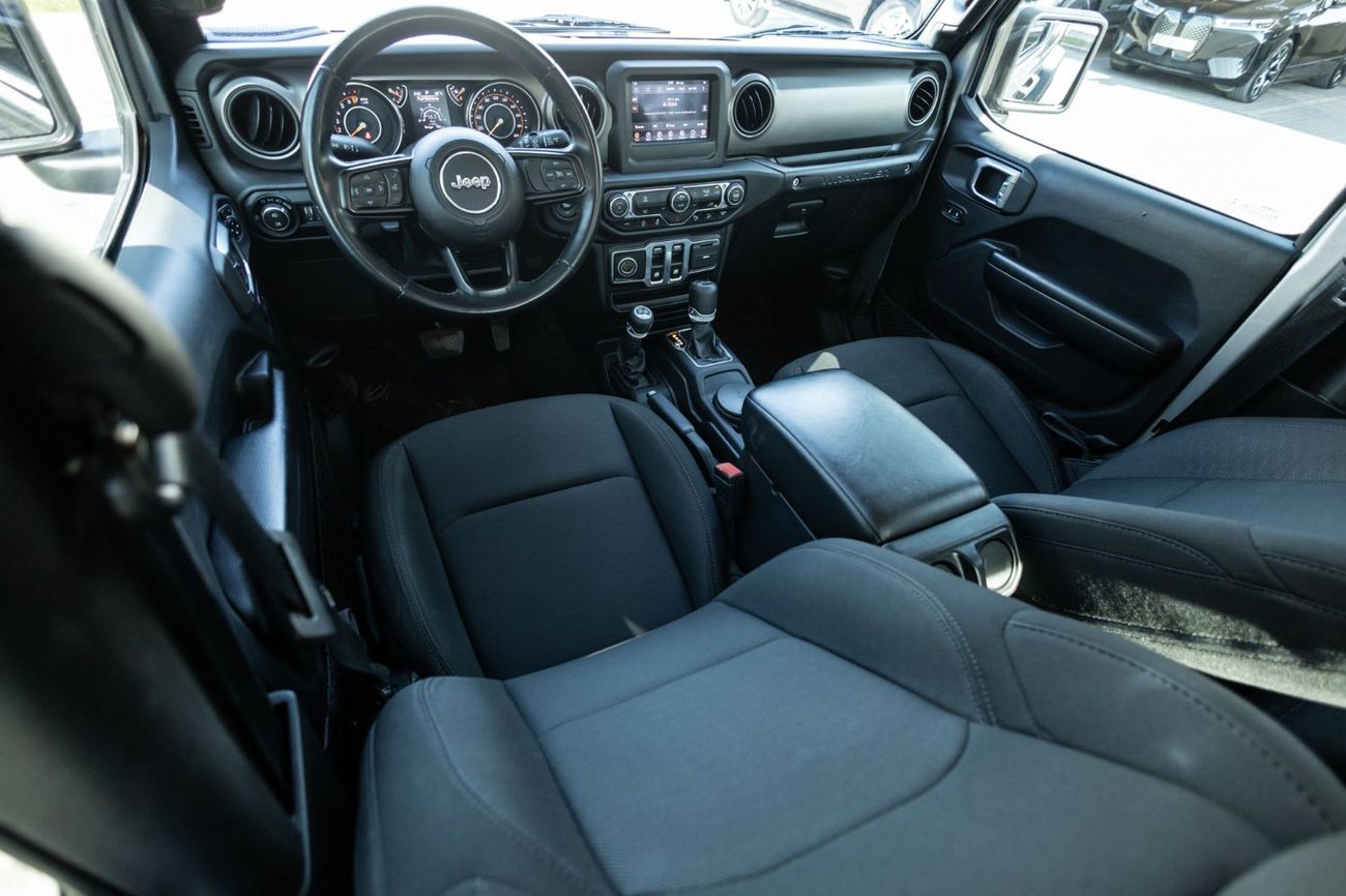 جيب رانجلر Sport 3.6L A/T (5 Seater)