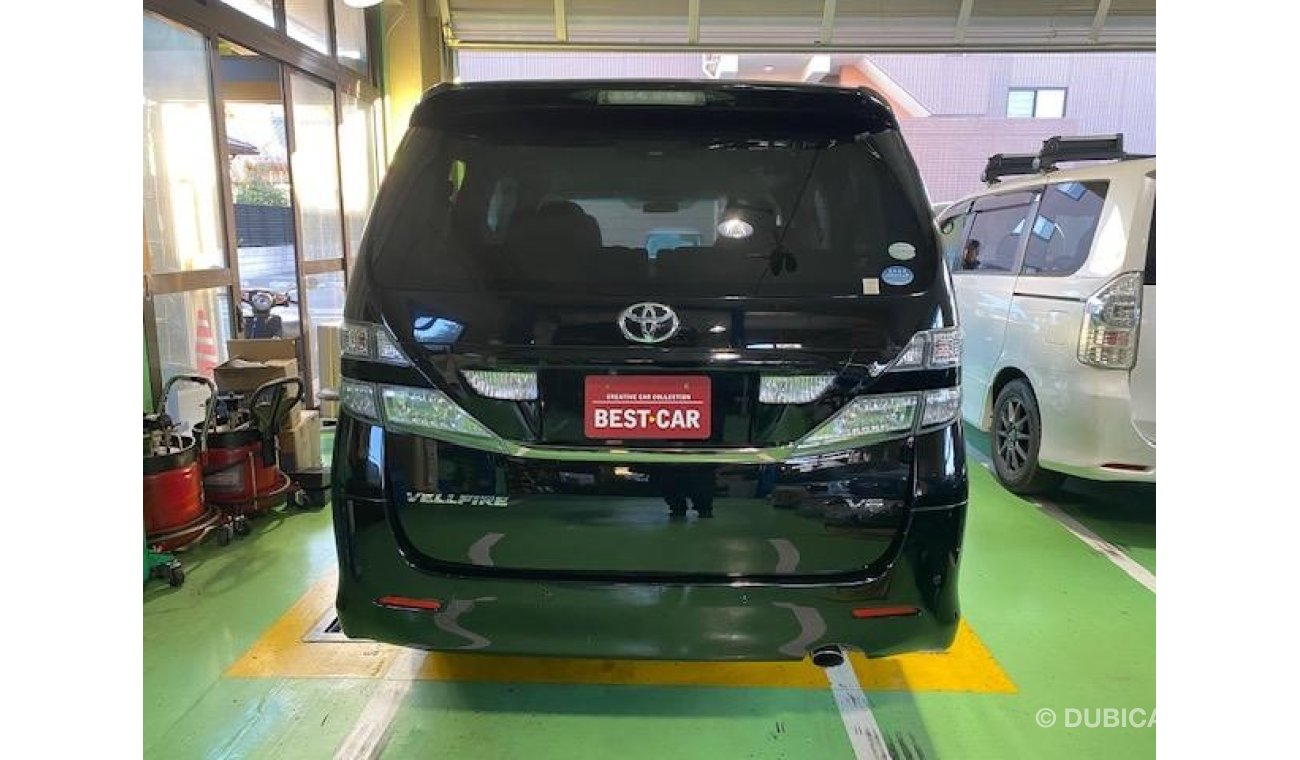 Toyota Vellfire GGH20W