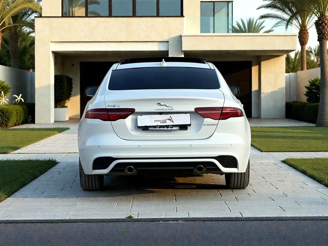 جاكوار XE STD S P250 2.0L