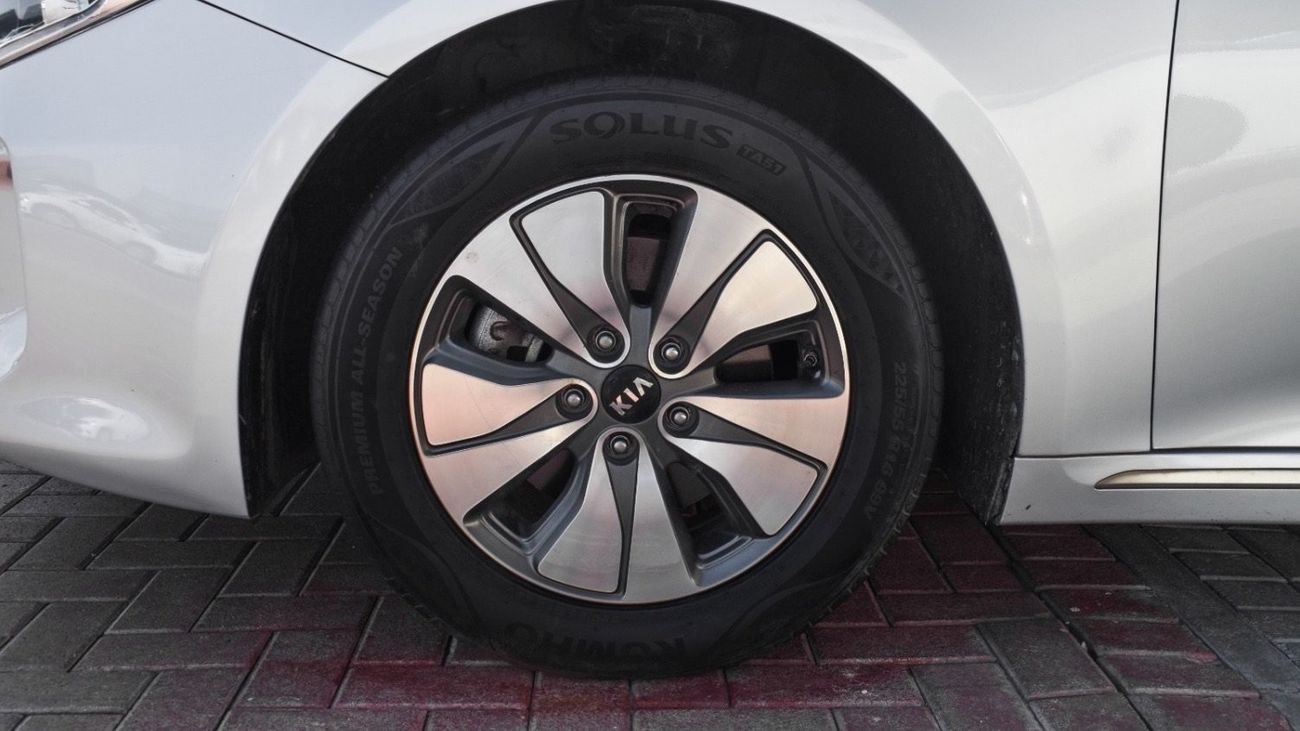 Kia Optima GT 2.0L (245 HP)