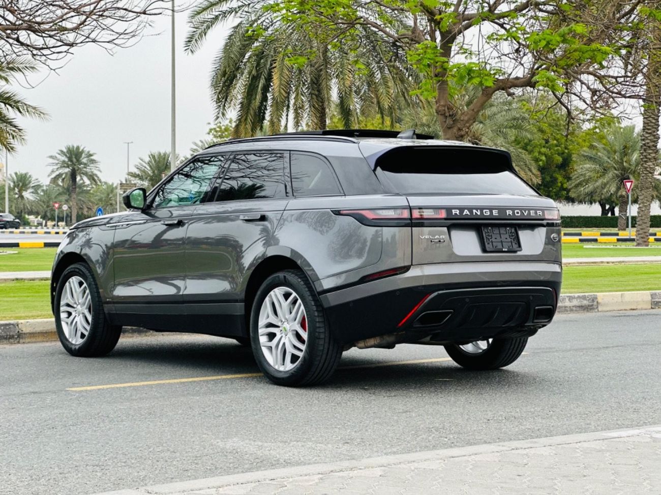 لاند روفر رينج روفر فيلار P340 SE