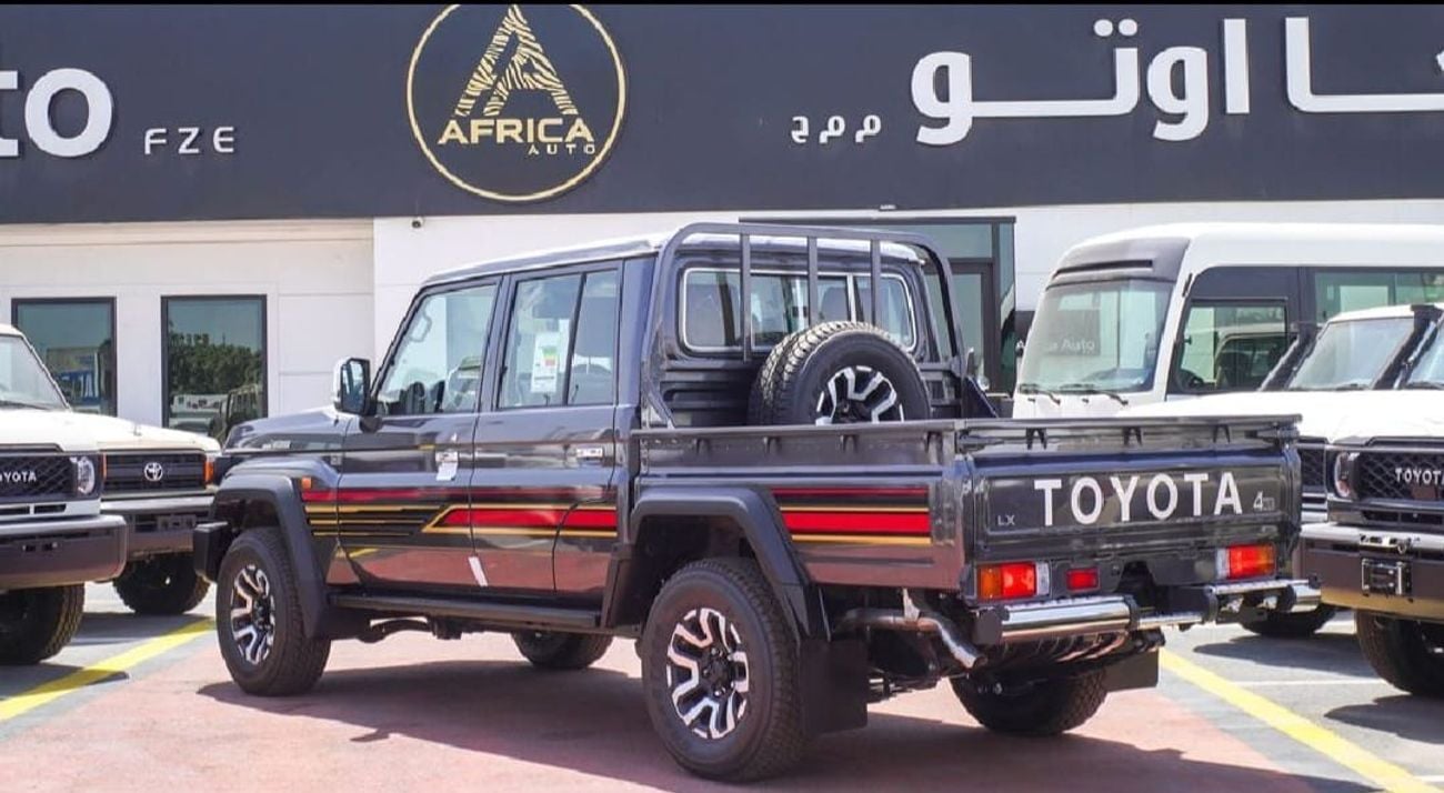 Toyota Land Cruiser Pick Up TOYOTA LC79 DC 2.8L DSL 25 YM FULL OPTIONS AT LC79 DC 2.8L DSL FULL AT 25 YM