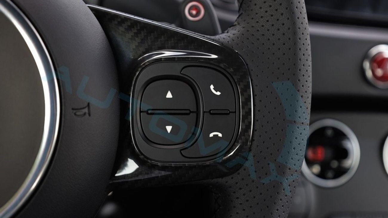 Abarth 695 (For Export , НА ЭКСПОРТ) TURISMO 1.4 TURBOCHARGED 2024 GCC Без пробега