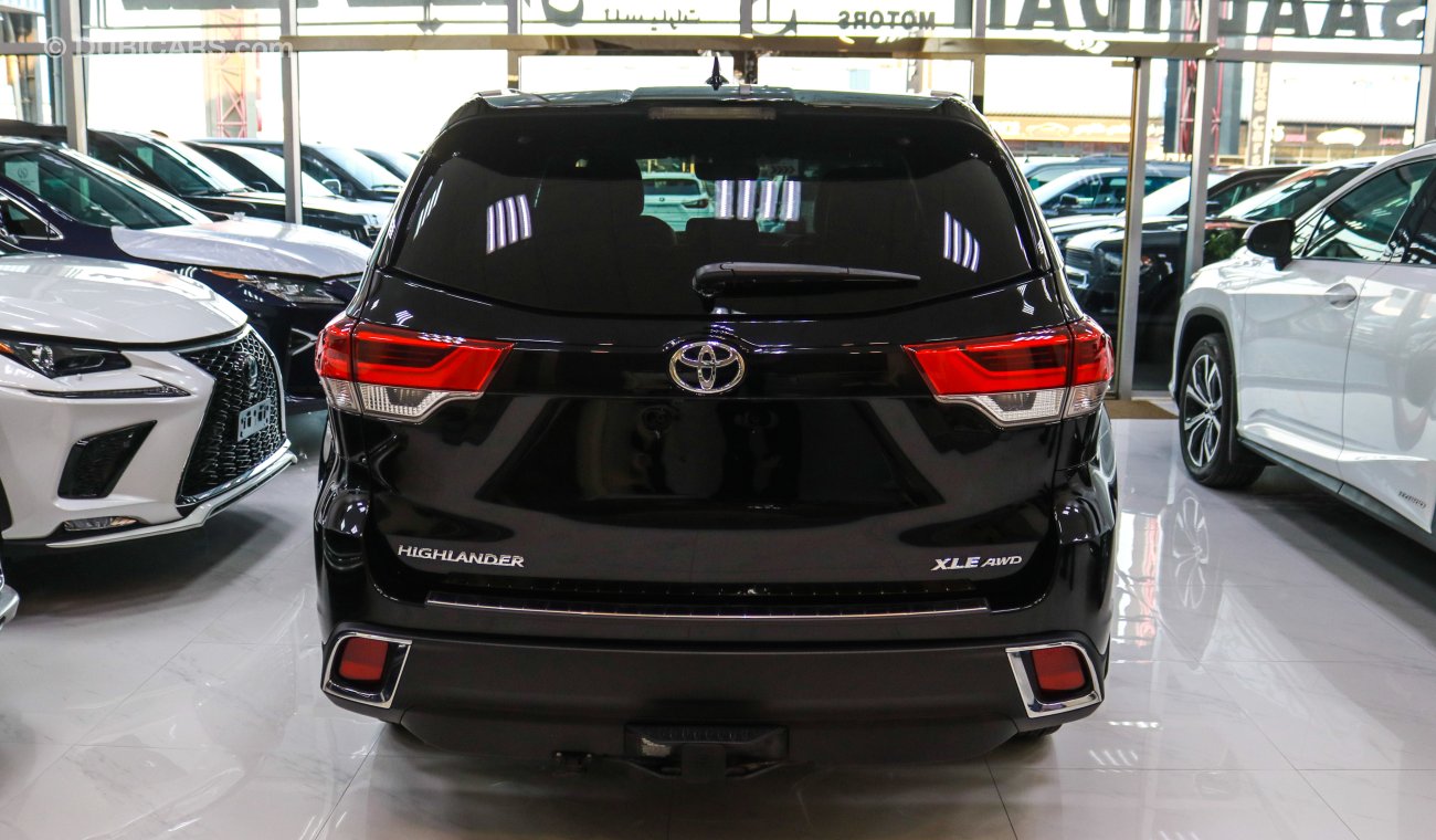 Toyota Highlander XLE AWD