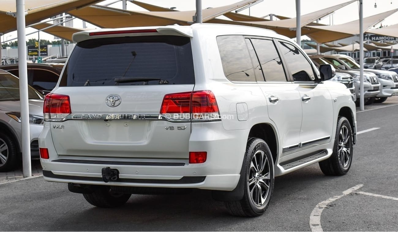 Toyota Land Cruiser VX.R