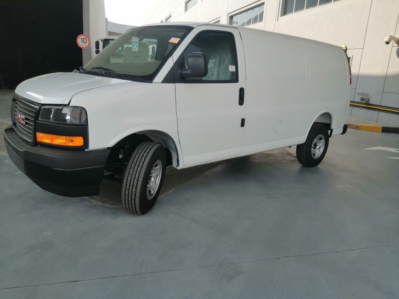GMC Savana GMC savana VAN GCC