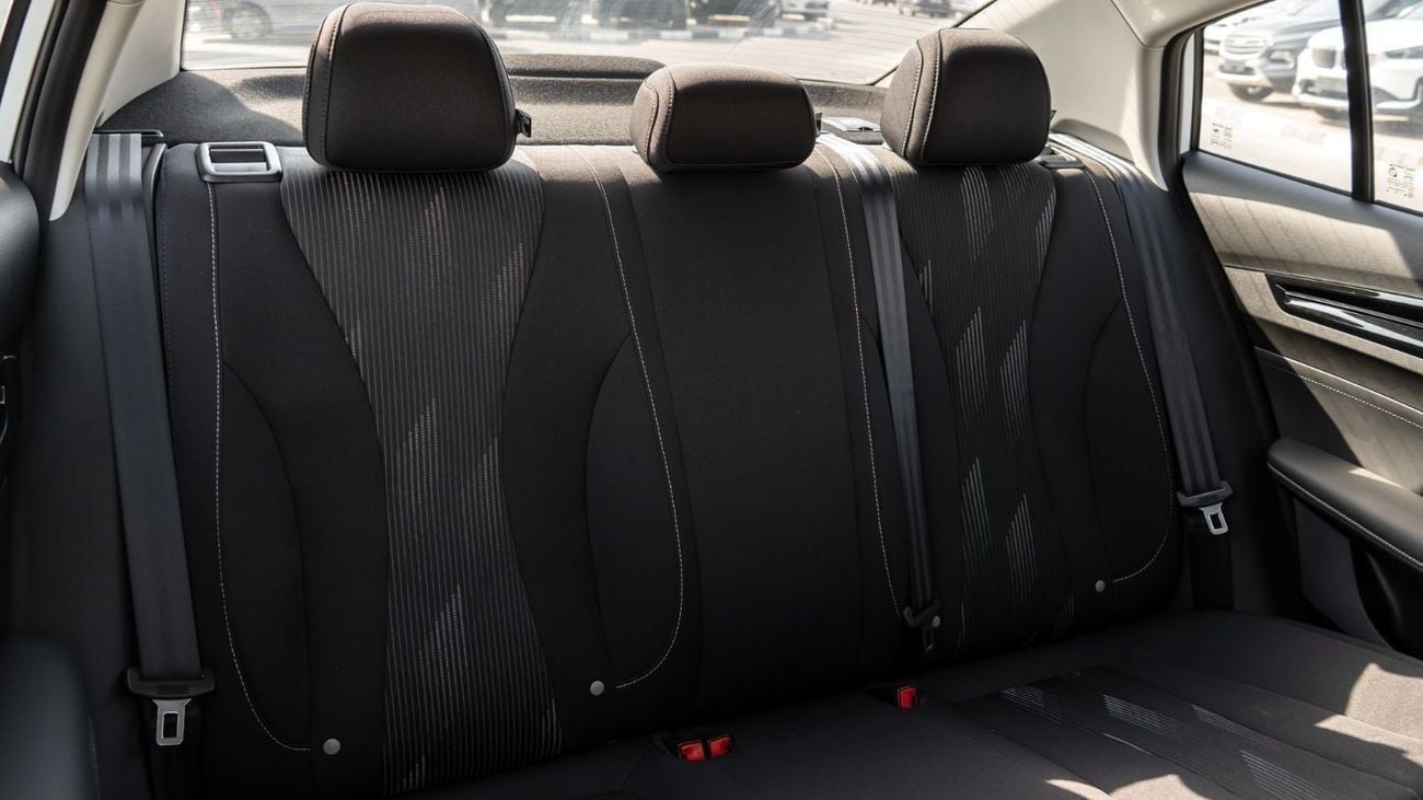 أم جي 5 2026 | MG5 1.5L AT STD 2WD