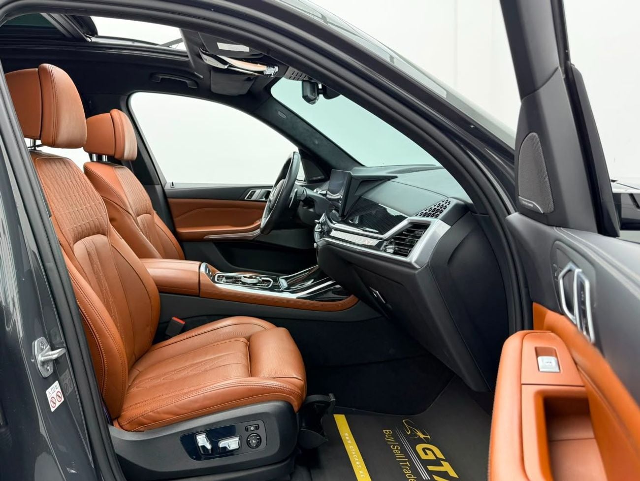 بي أم دبليو X7 XDRIVE40I M SPORT 2023 BMW X7 xDrive40i M-Sport, 2028 BMW Warranty + Service Pack, 7 Seater, Excellent Condition, GCC