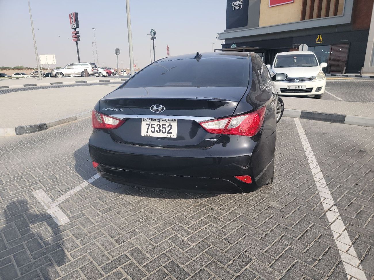 Hyundai Sonata Limited 2.4L