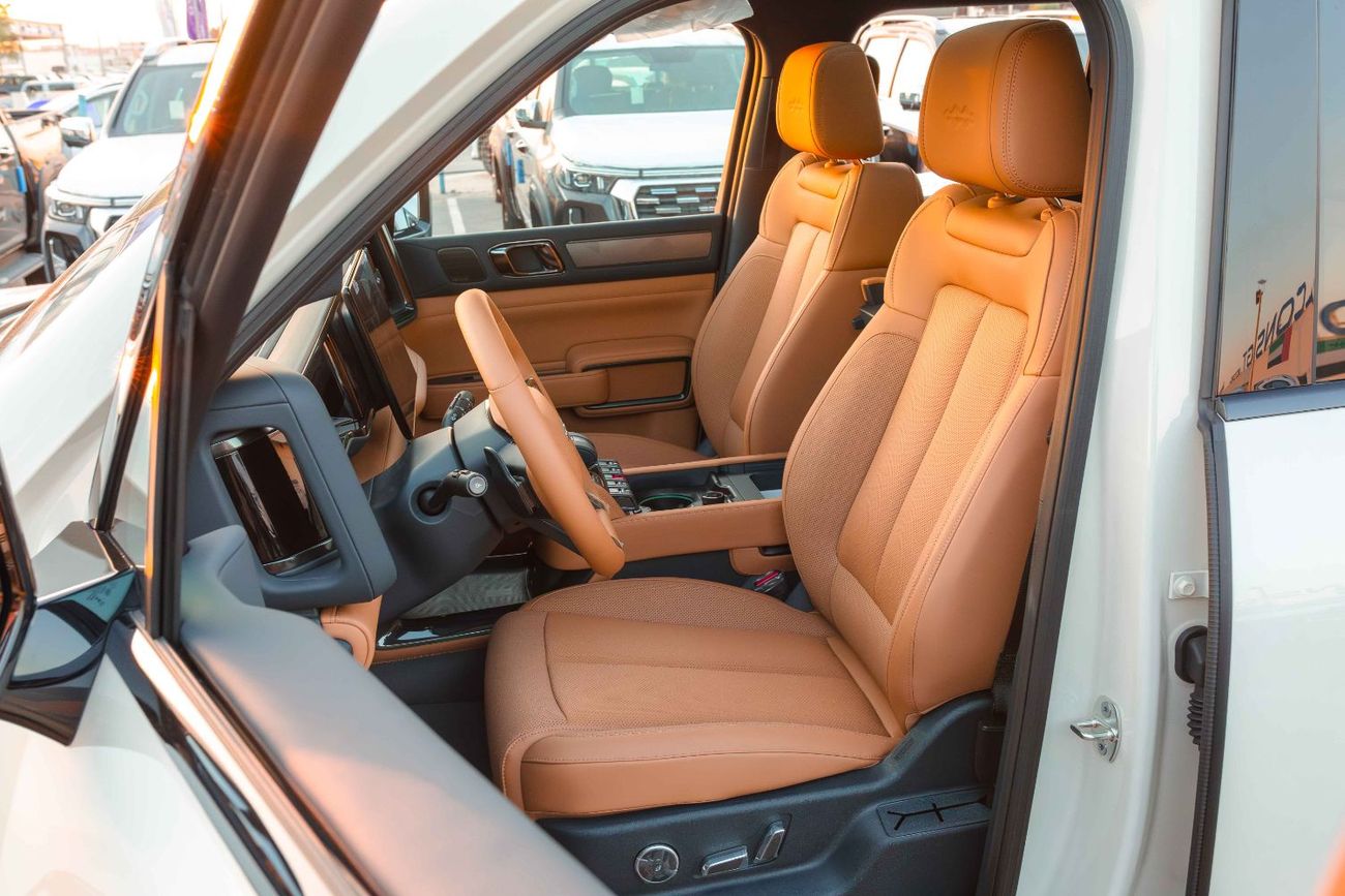 BYD Leopard 5 BYD Leopard5 Ultra Air Suspension 210KM 1.5T 2025 (FOR EXPORT)