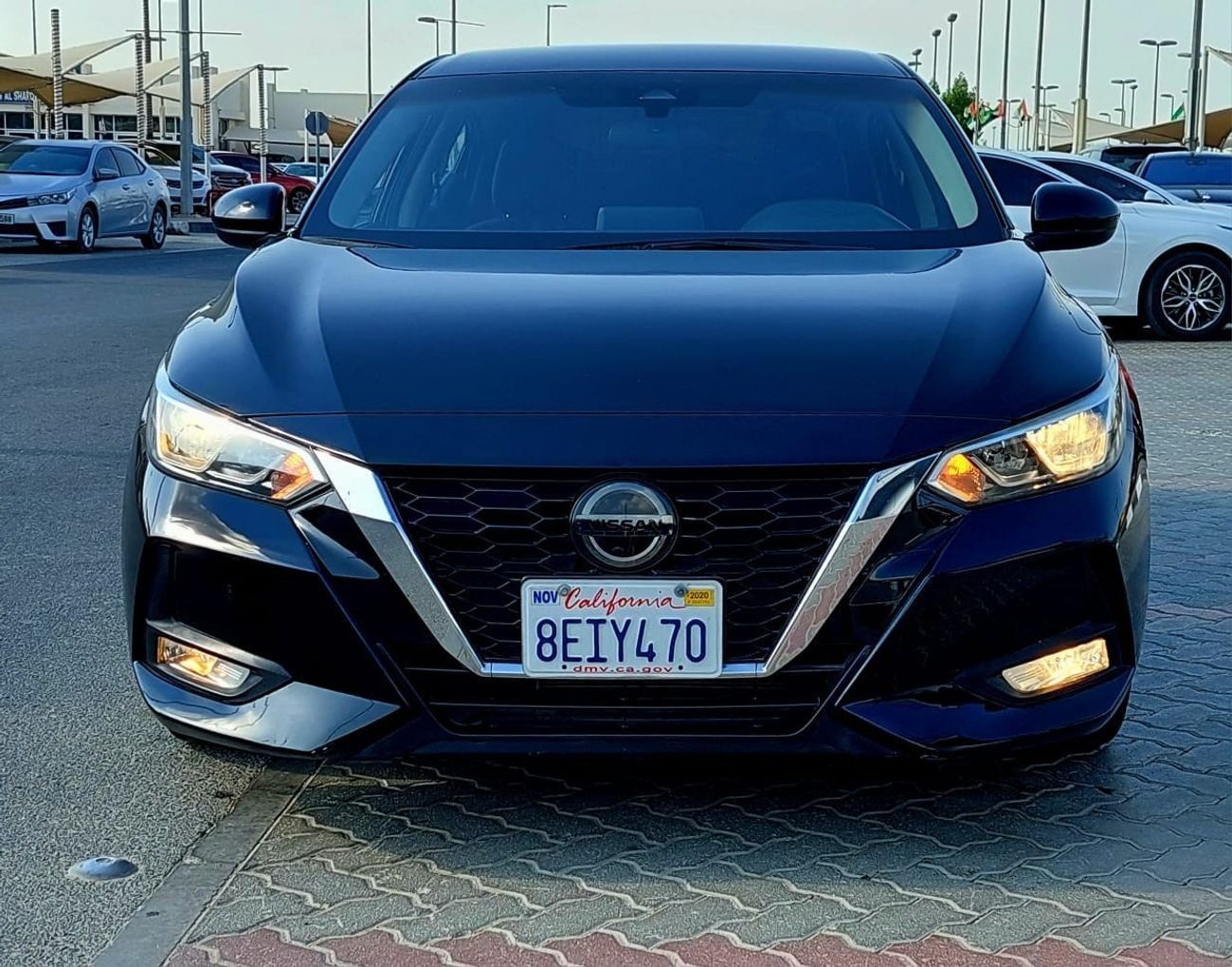 Nissan Sentra SL Premium 1.6L very clean car