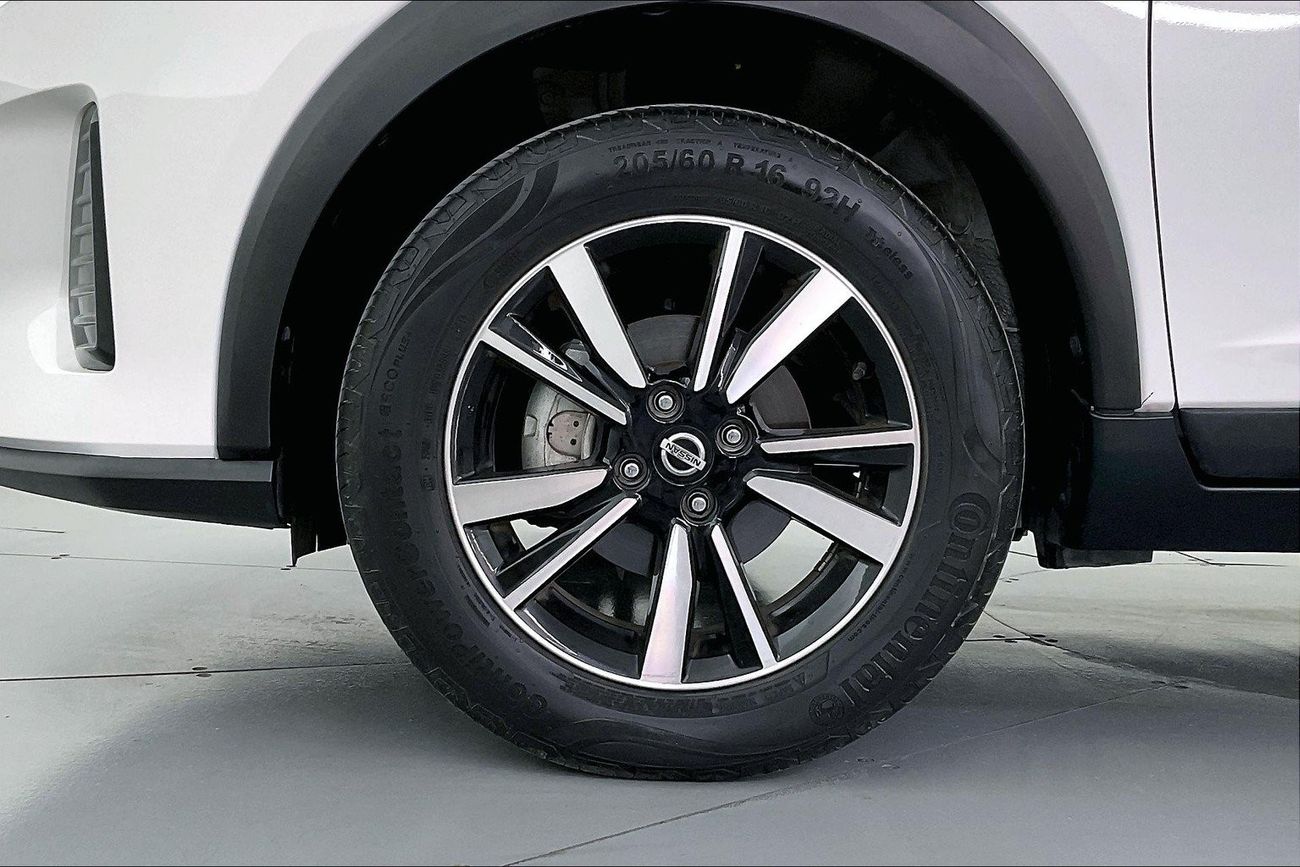 تويوتا يارس E | ضمان مجاني لمدة عام | 0 دفعة أولى